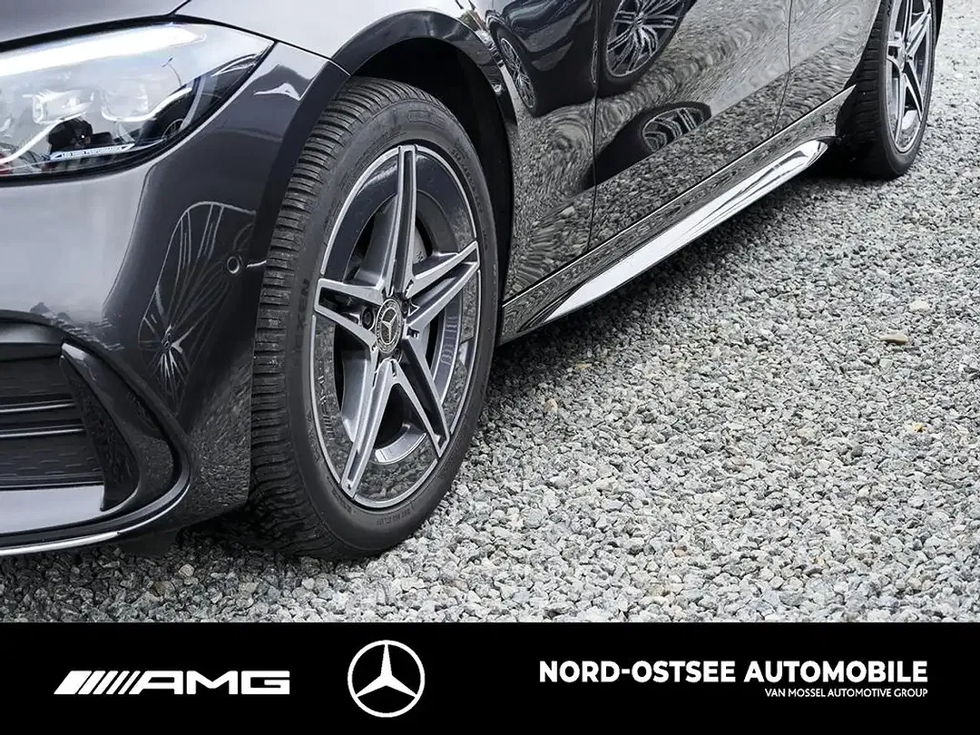 Mercedes-Benz C 300 - Thumbnail 5