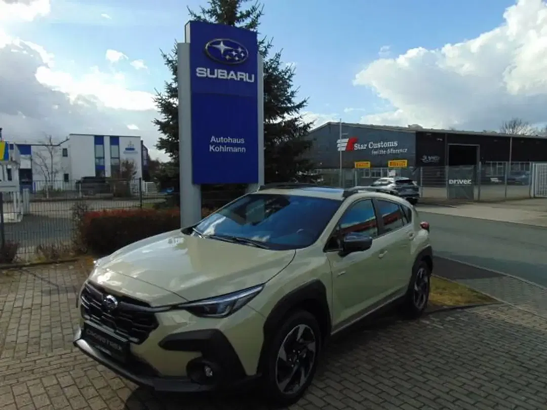 Subaru Crosstrek - Thumbnail 1