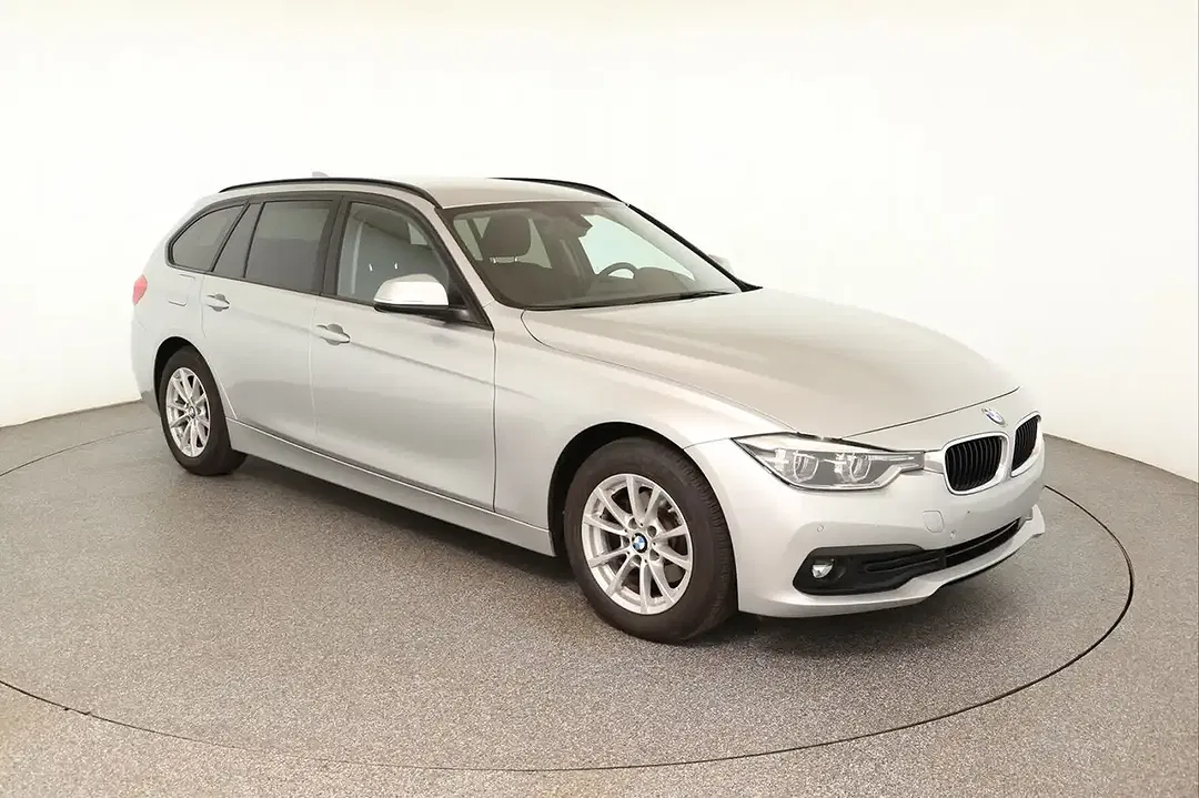 BMW 318 - Thumbnail 3