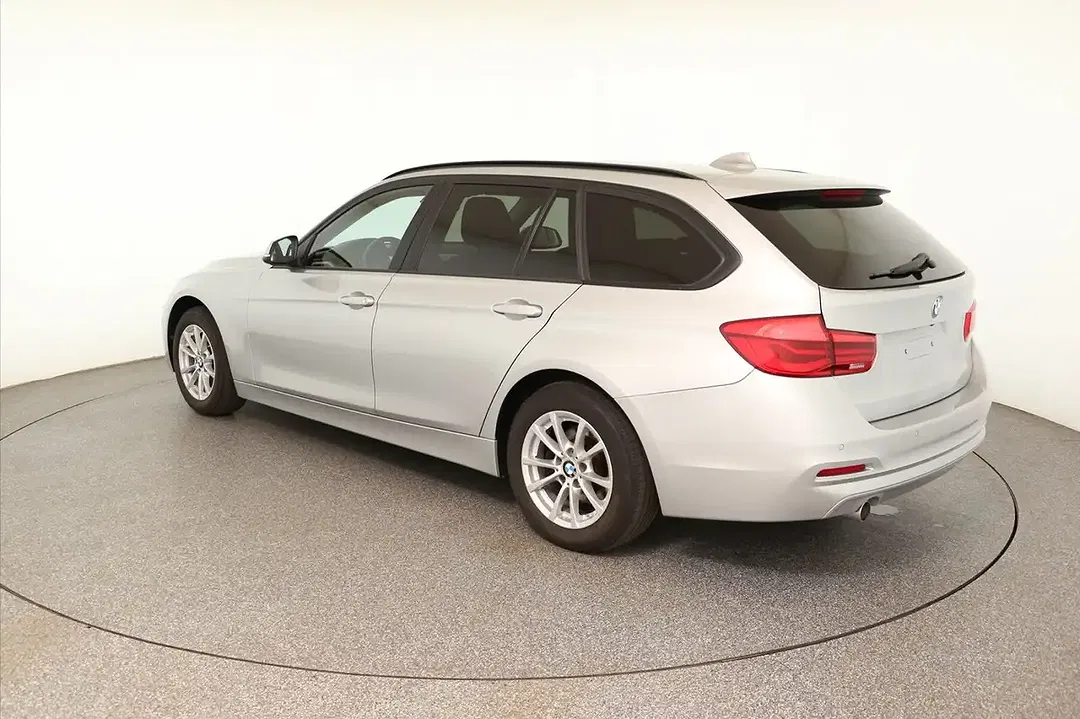 BMW 318 - Thumbnail 5