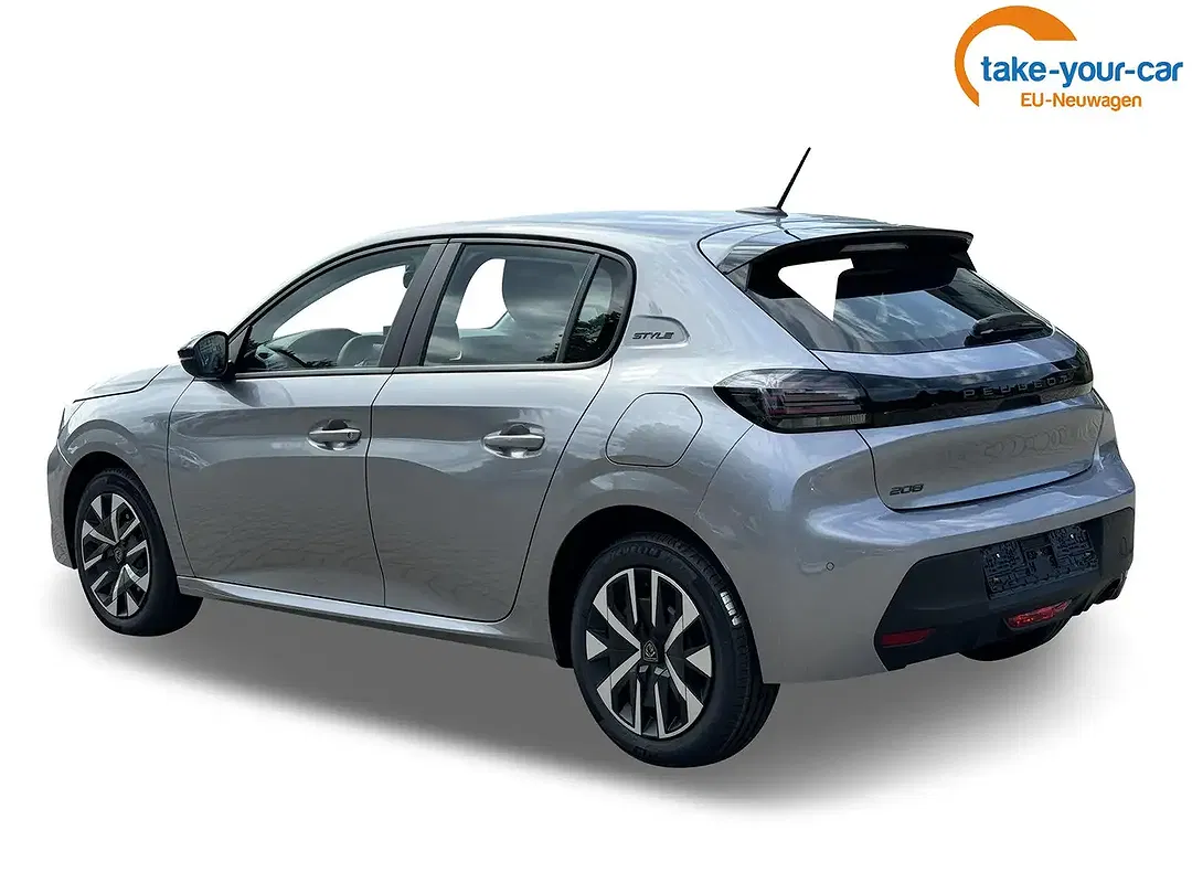 Peugeot 208 - Thumbnail 3