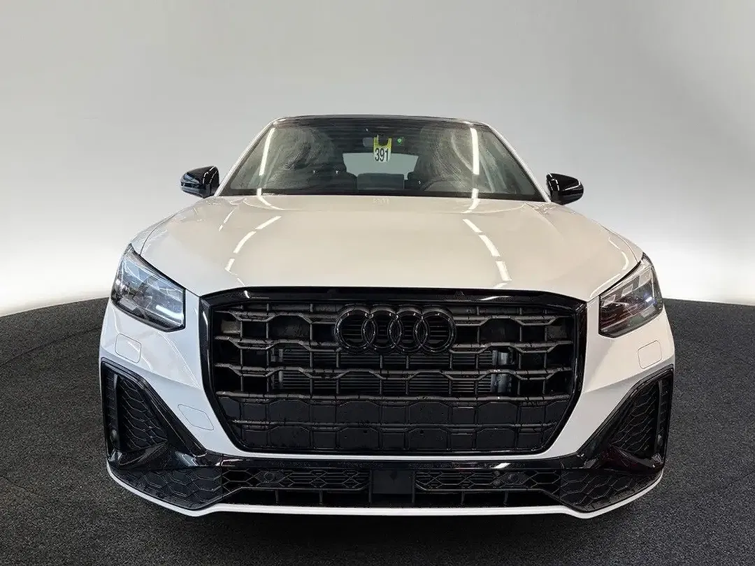 Audi Q2 - Thumbnail 2