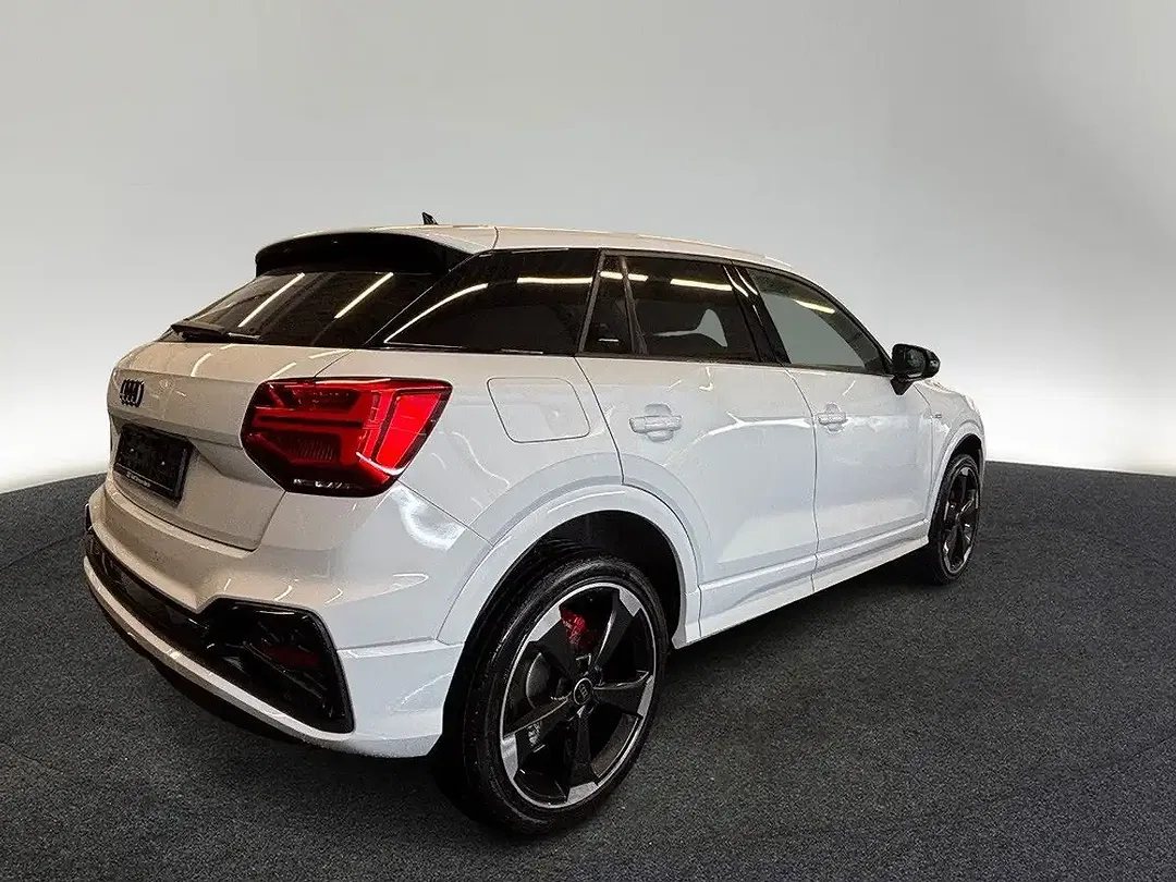 Audi Q2 - Thumbnail 5