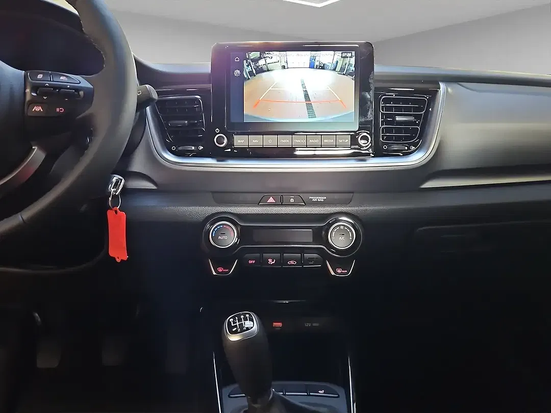 Kia Stonic - Thumbnail 8