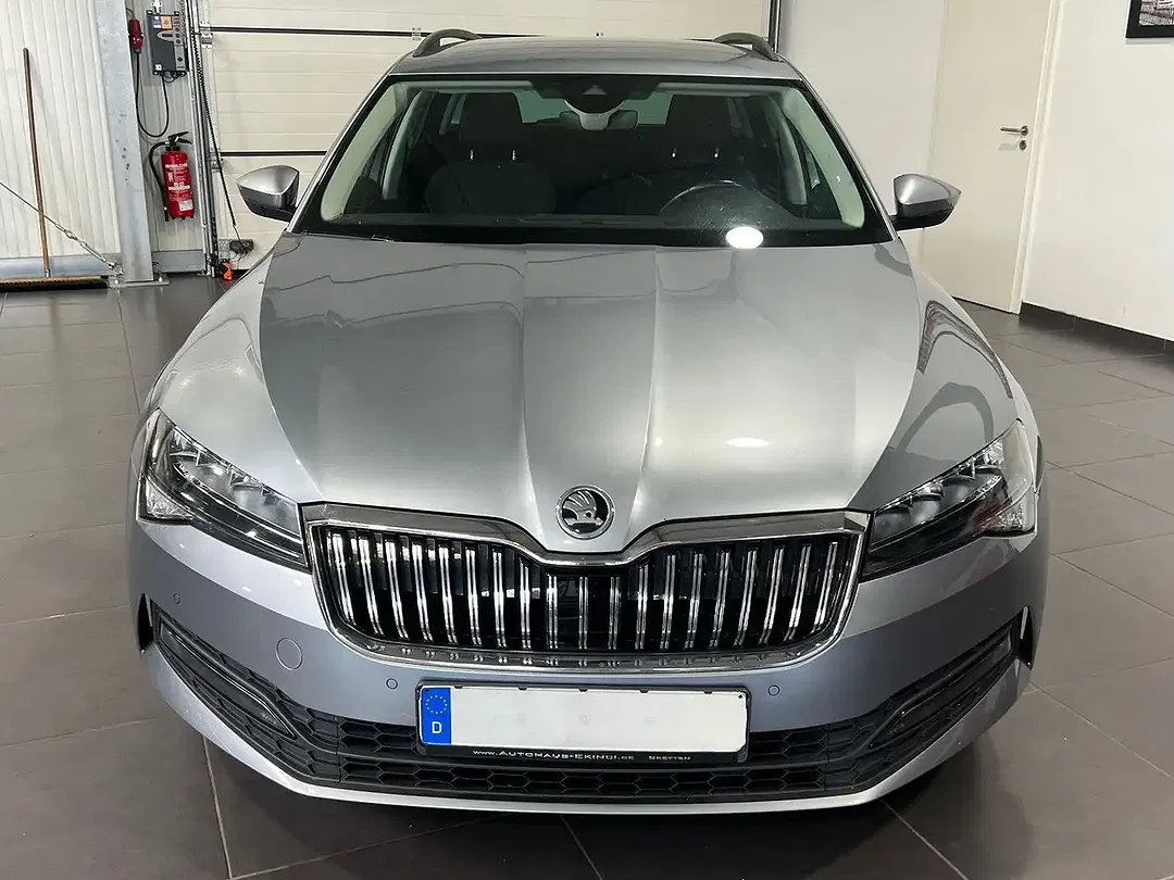 Skoda Superb - Thumbnail 9