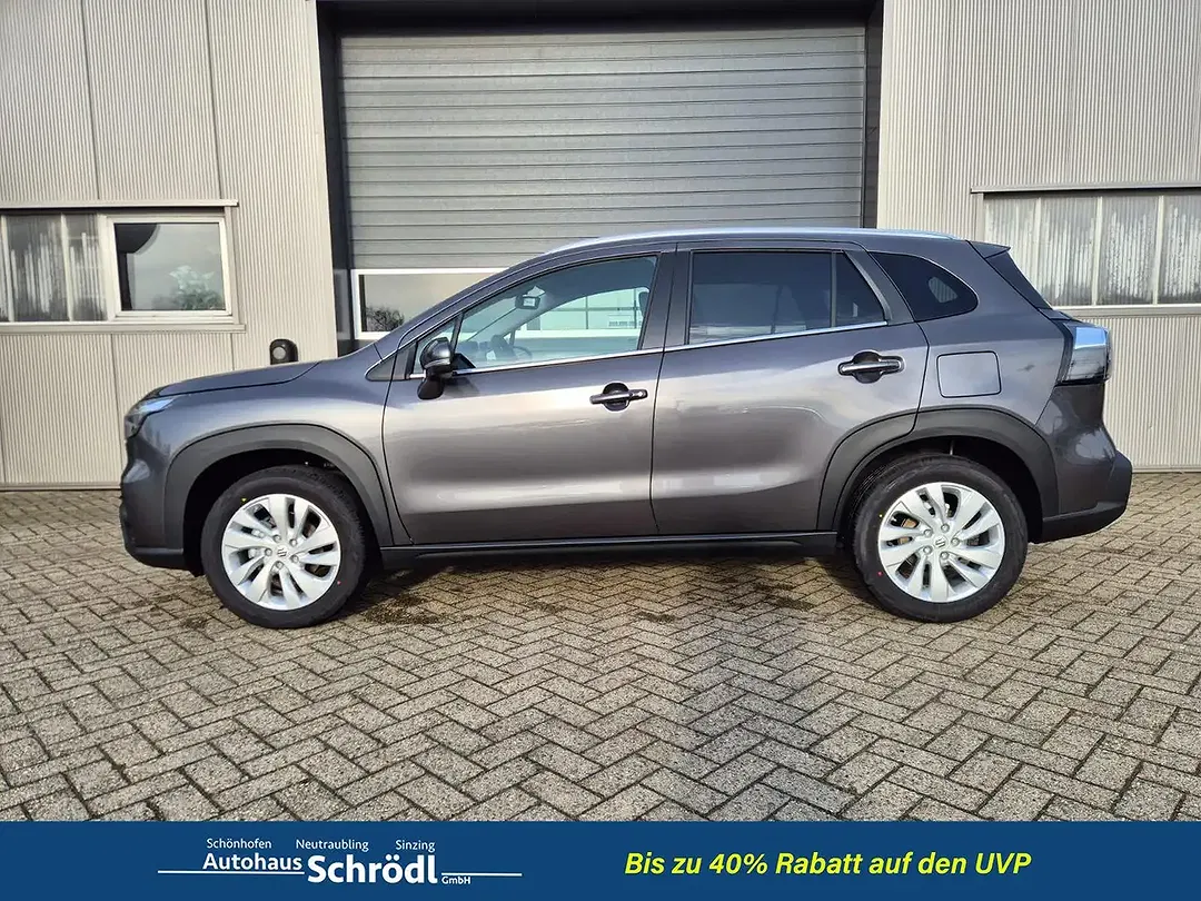 Suzuki S-Cross - Thumbnail 2