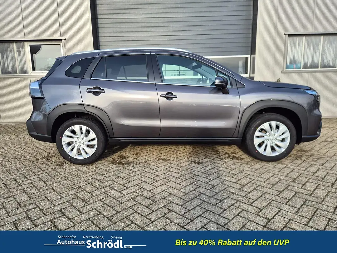 Suzuki S-Cross - Thumbnail 6
