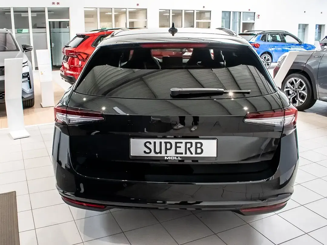 Skoda Superb - Thumbnail 4
