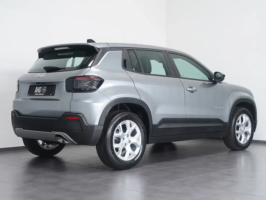 Jeep Avenger - Thumbnail 3