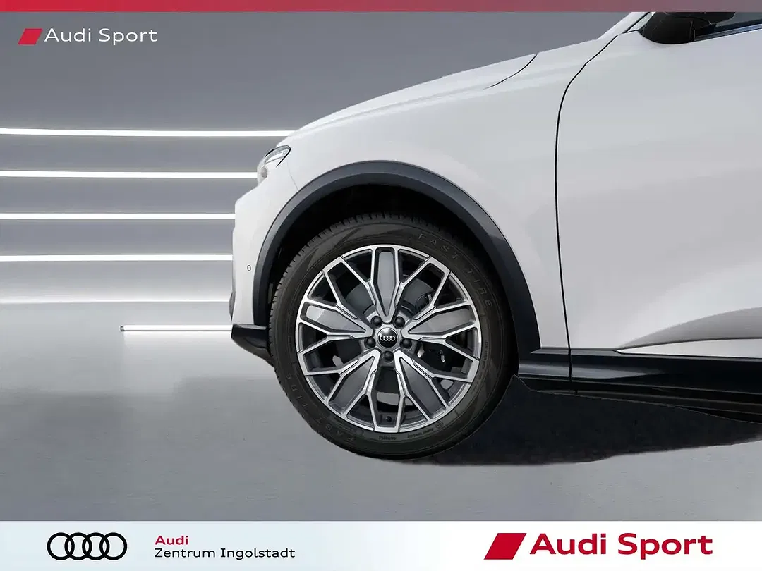 Audi SQ5 - Thumbnail 7