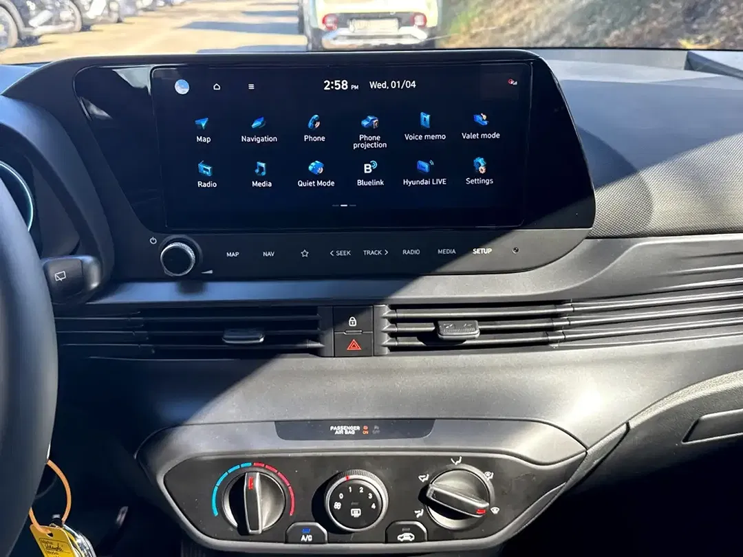 Hyundai i20 - Thumbnail 9