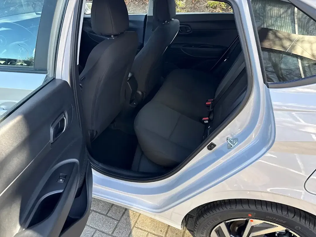 Hyundai i20 - Thumbnail 8