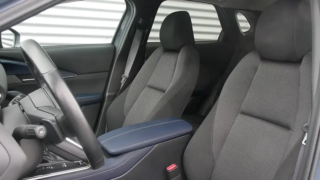 Mazda CX-30 - Thumbnail 11