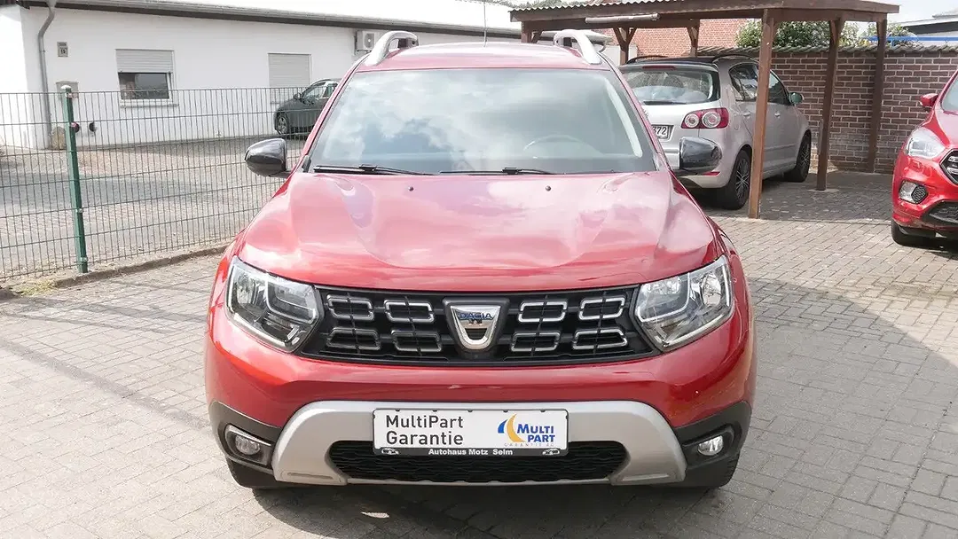 Dacia Duster - Thumbnail 2