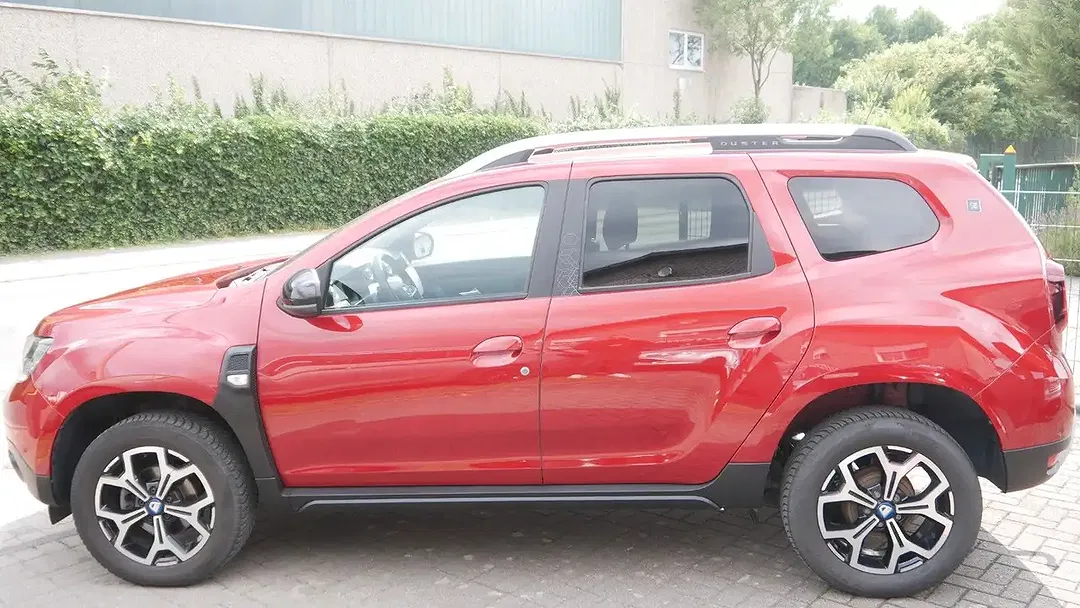Dacia Duster - Thumbnail 4