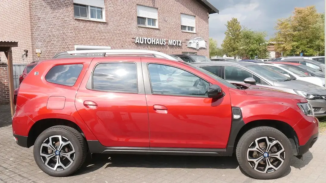 Dacia Duster - Thumbnail 5
