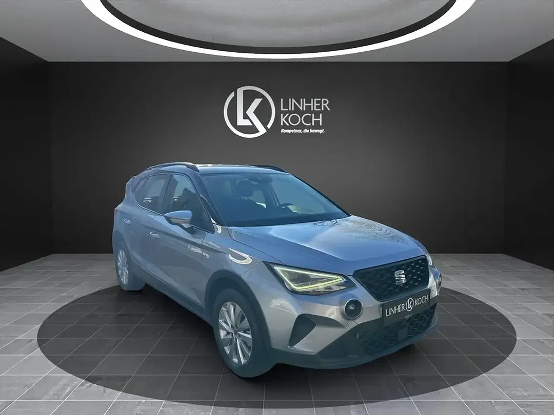 SEAT Arona - Thumbnail 6