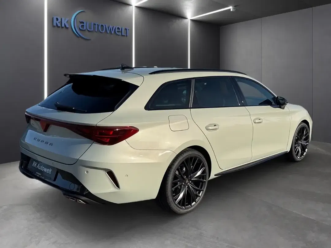 CUPRA Leon - Thumbnail 4