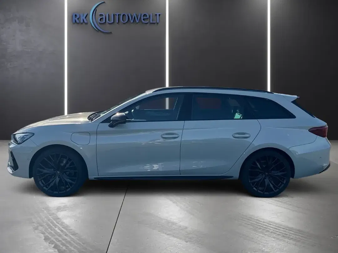 CUPRA Leon - Thumbnail 6