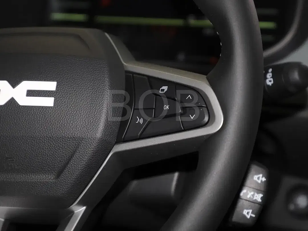Dacia Sandero - Thumbnail 11
