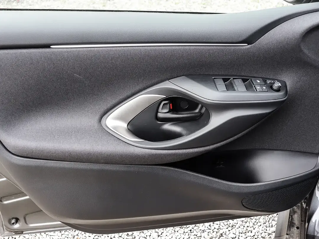 Mazda 2 - Thumbnail 8