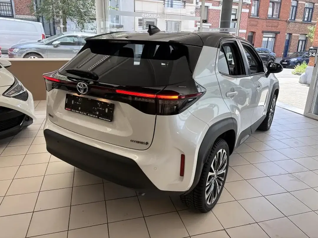 Toyota Yaris Cross - Thumbnail 7