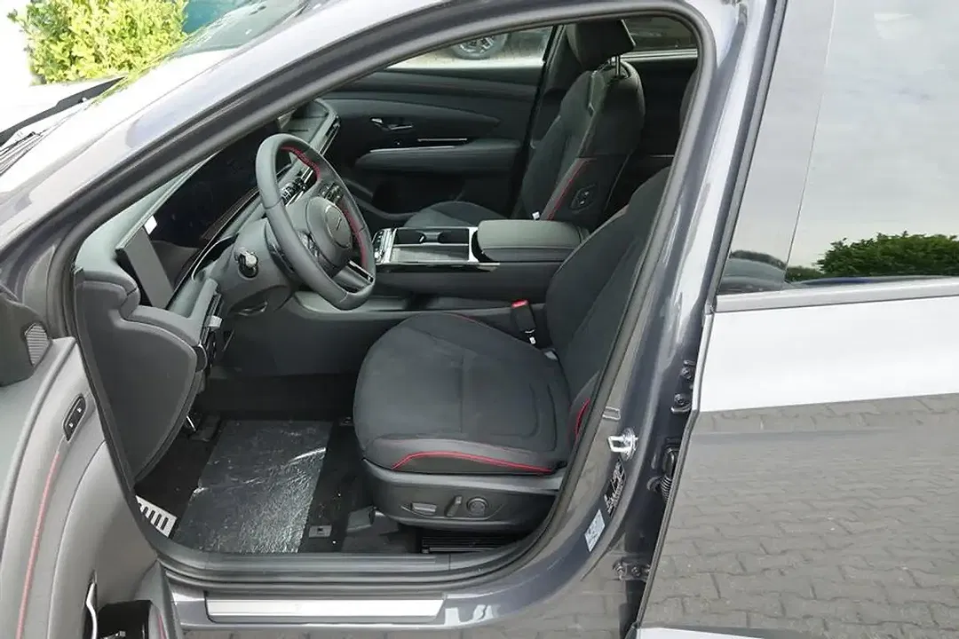 Hyundai TUCSON - Thumbnail 10