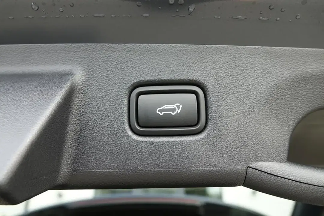 Hyundai TUCSON - Thumbnail 9