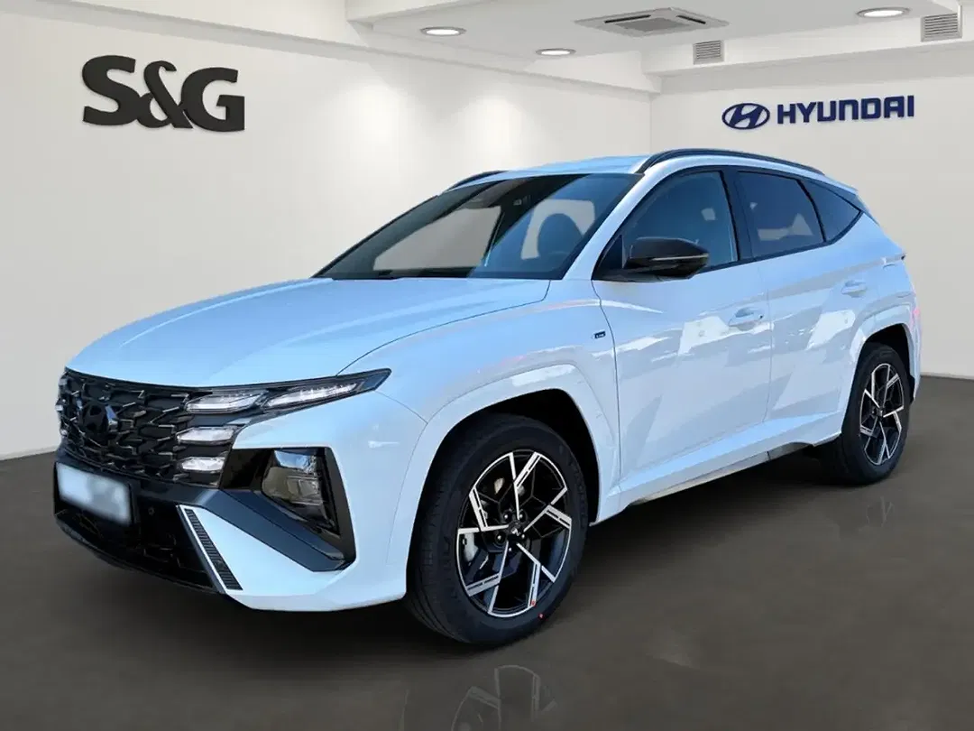 Hyundai TUCSON - Thumbnail 1
