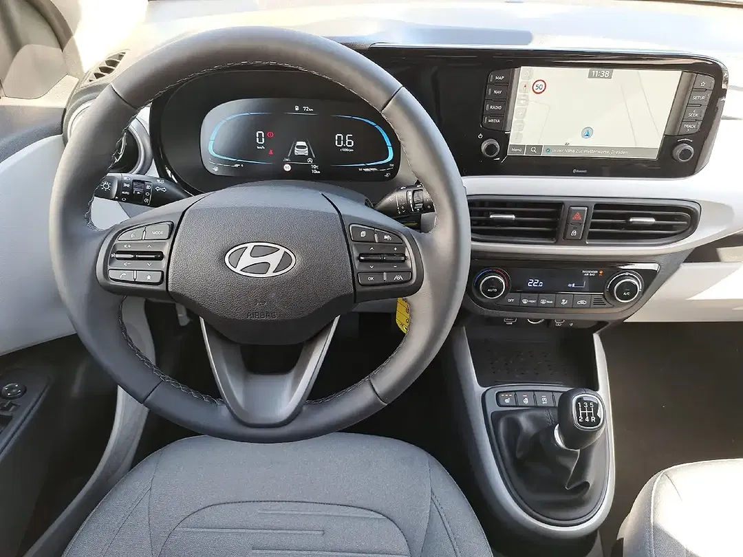 Hyundai i10 - Thumbnail 9