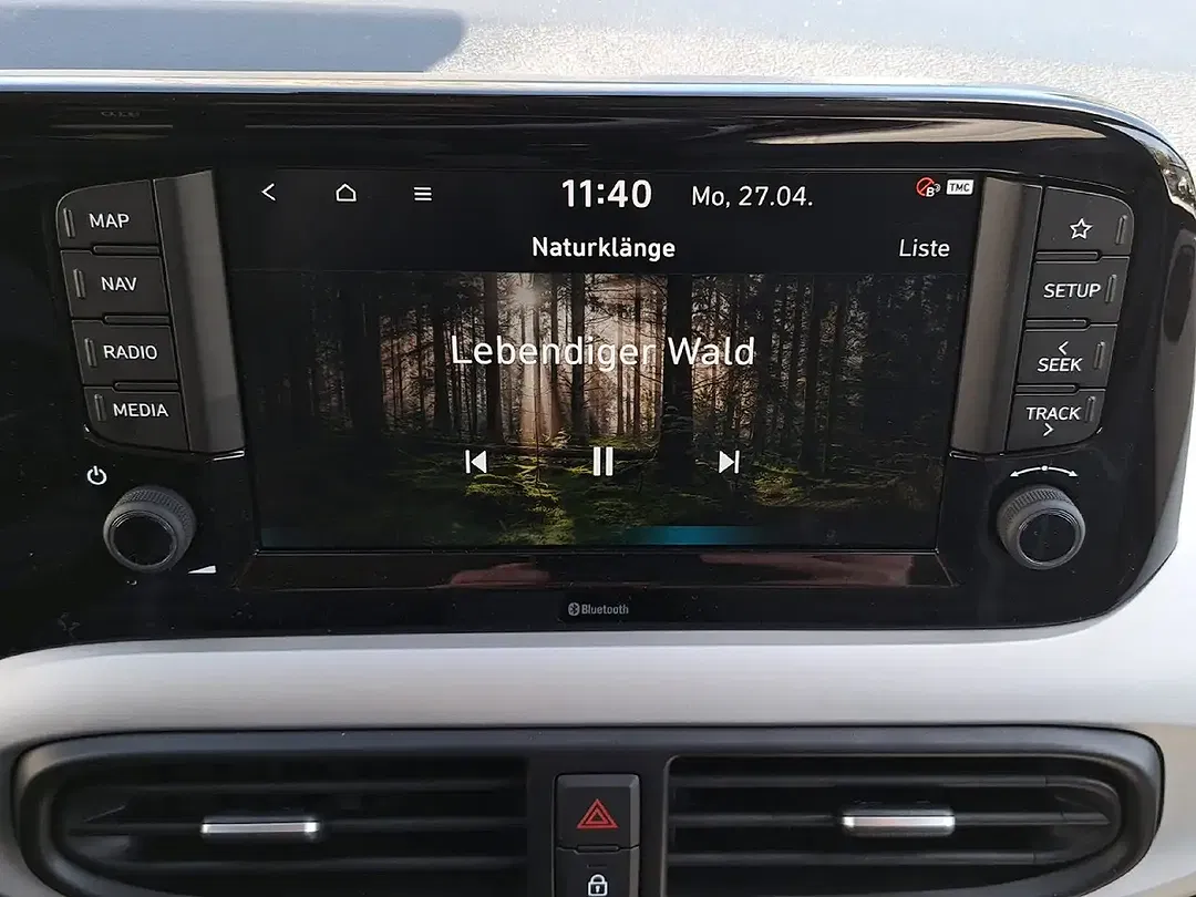 Hyundai i10 - Thumbnail 13