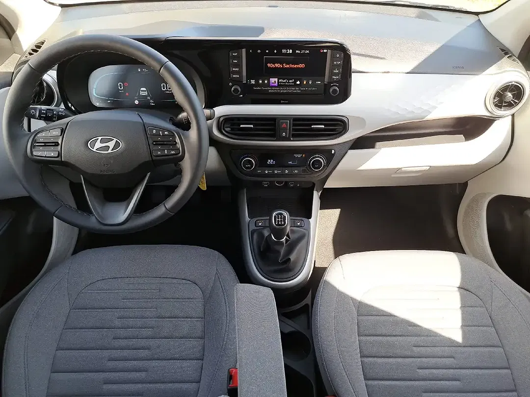 Hyundai i10 - Thumbnail 8