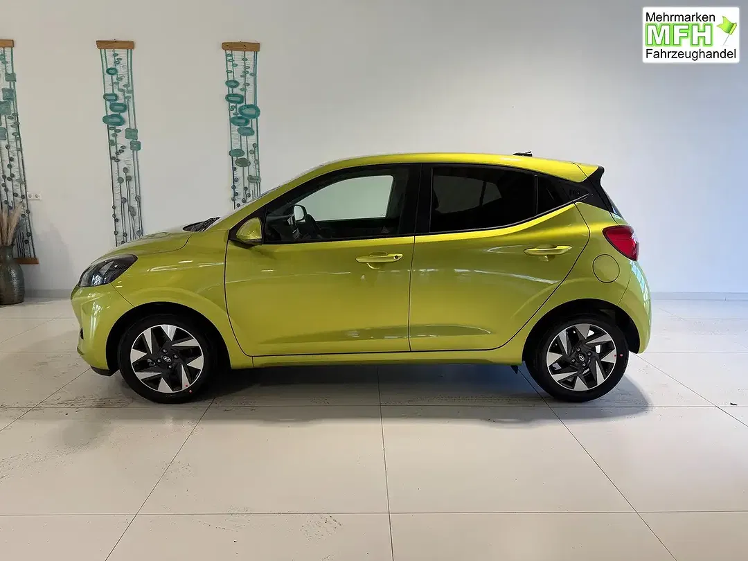Hyundai i10 - Thumbnail 3