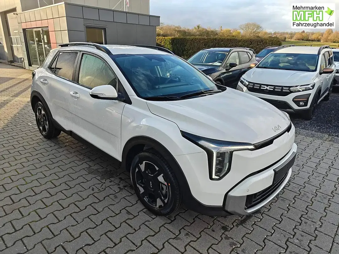Kia Stonic - Thumbnail 3