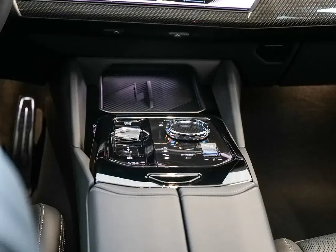 BMW 540 - Thumbnail 14