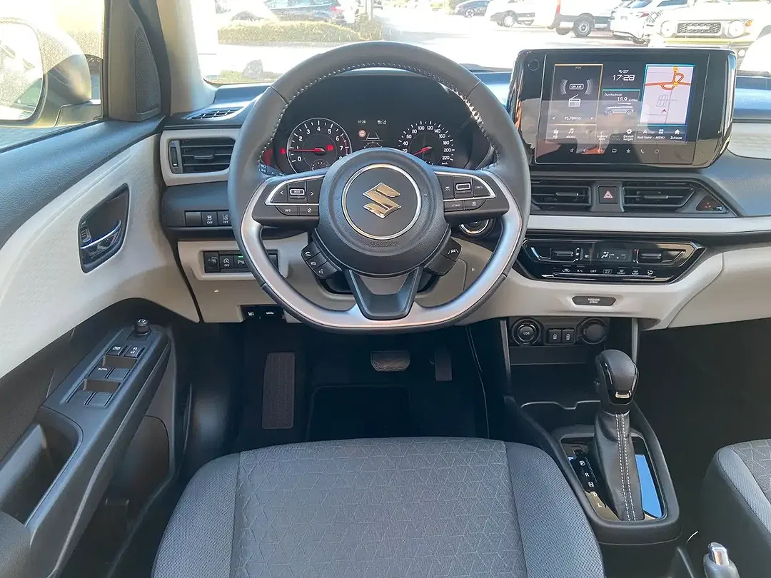 Suzuki Swift - Thumbnail 14