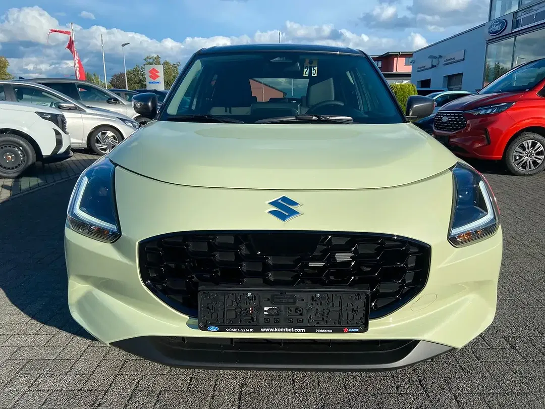 Suzuki Swift - Thumbnail 3