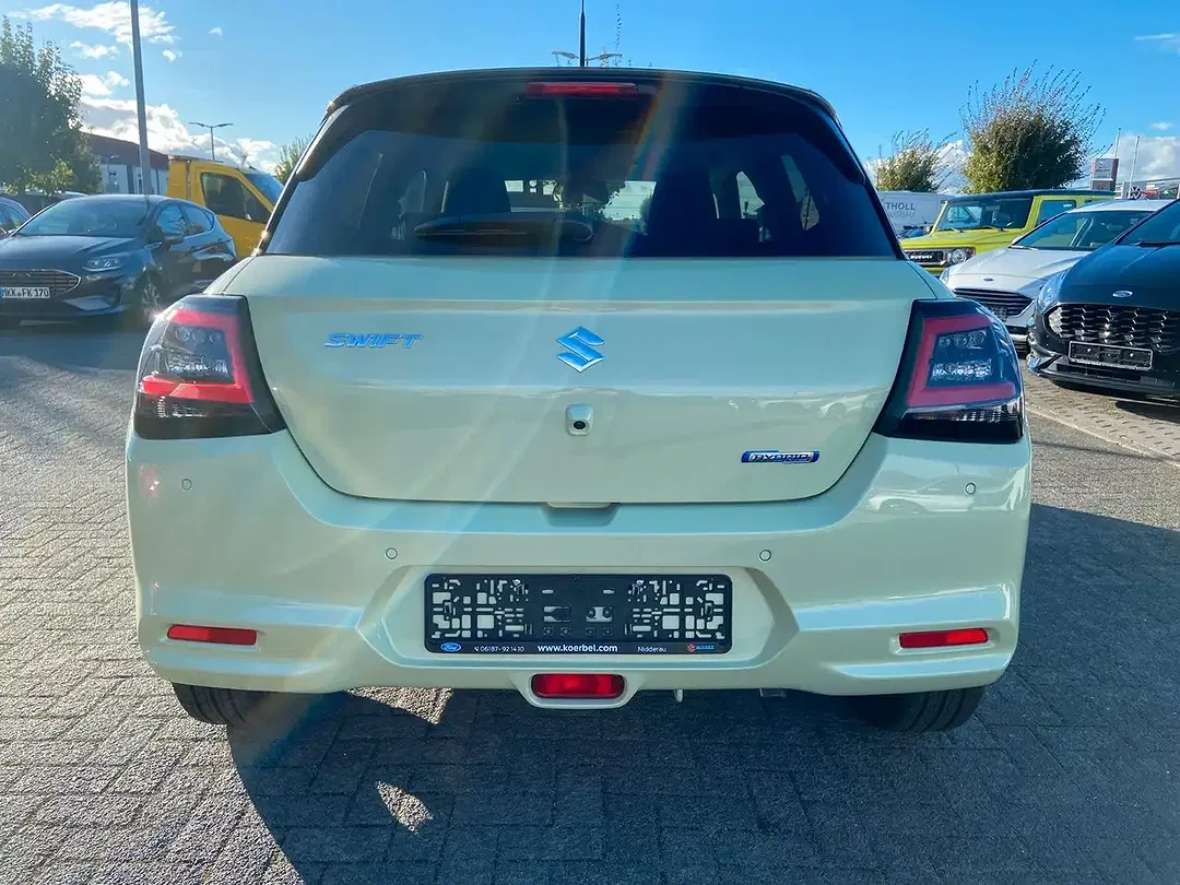 Suzuki Swift - Thumbnail 6