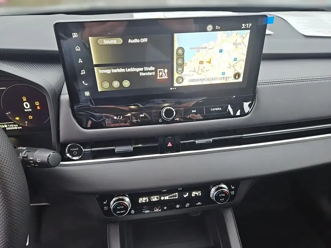 Mitsubishi Outlander - Thumbnail 9