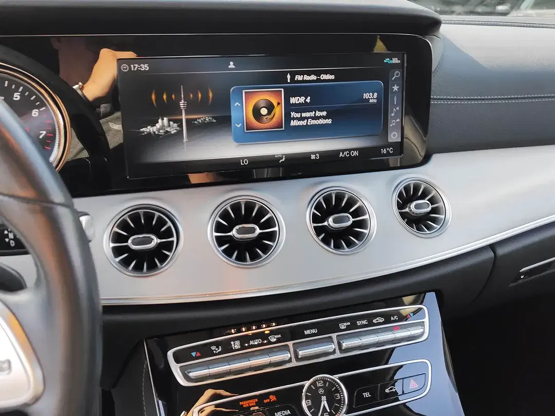 Mercedes-Benz CLS 450 - Thumbnail 19