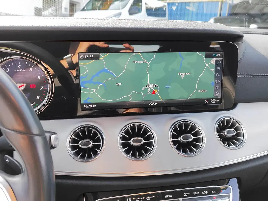 Mercedes-Benz CLS 450 - Thumbnail 24