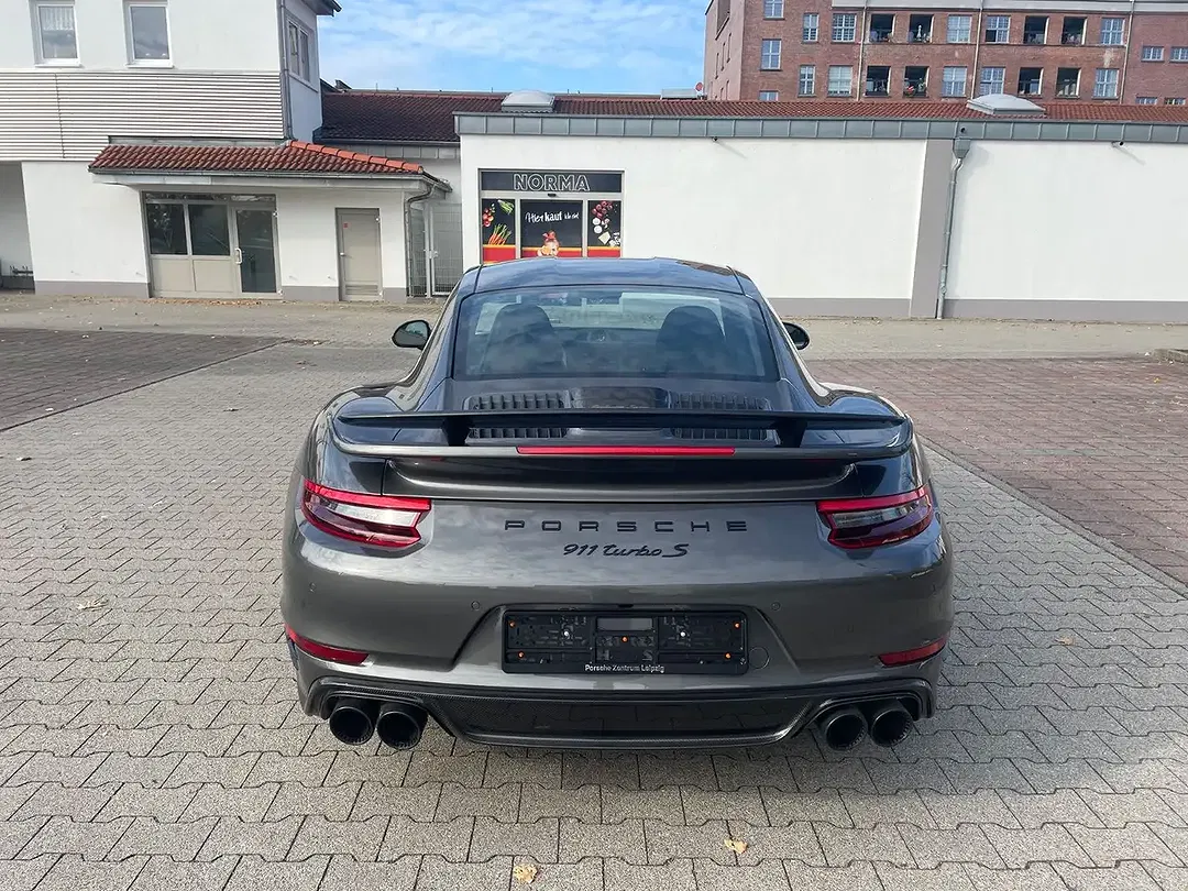 Porsche 991 - Thumbnail 5