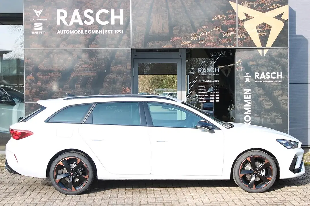 CUPRA Leon - Thumbnail 5