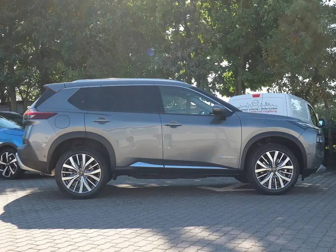 Nissan X-Trail - Thumbnail 9