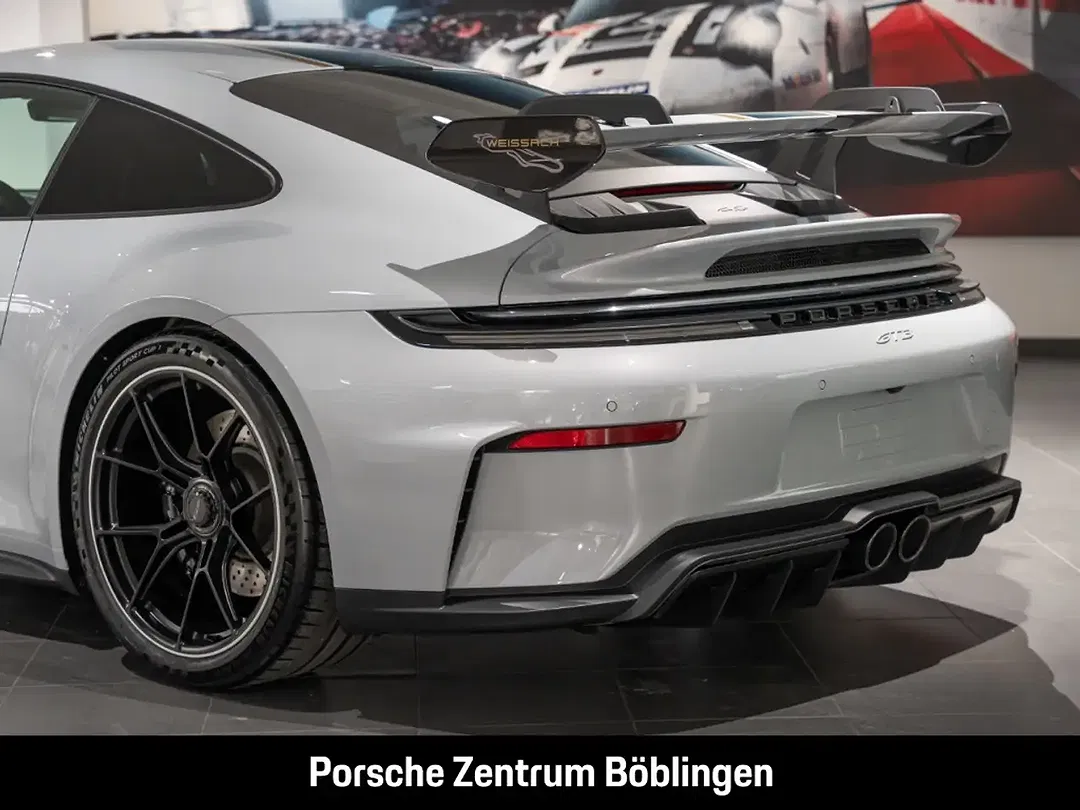 Porsche 992 - Thumbnail 13