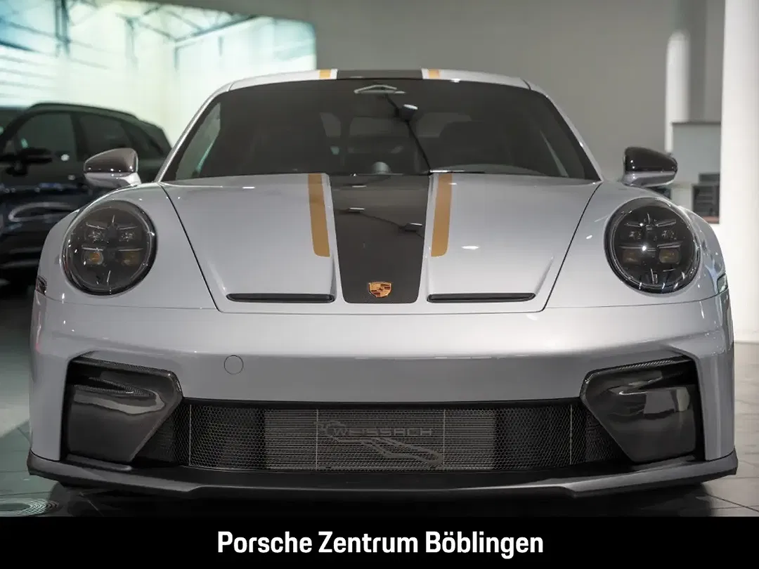 Porsche 992 - Thumbnail 9