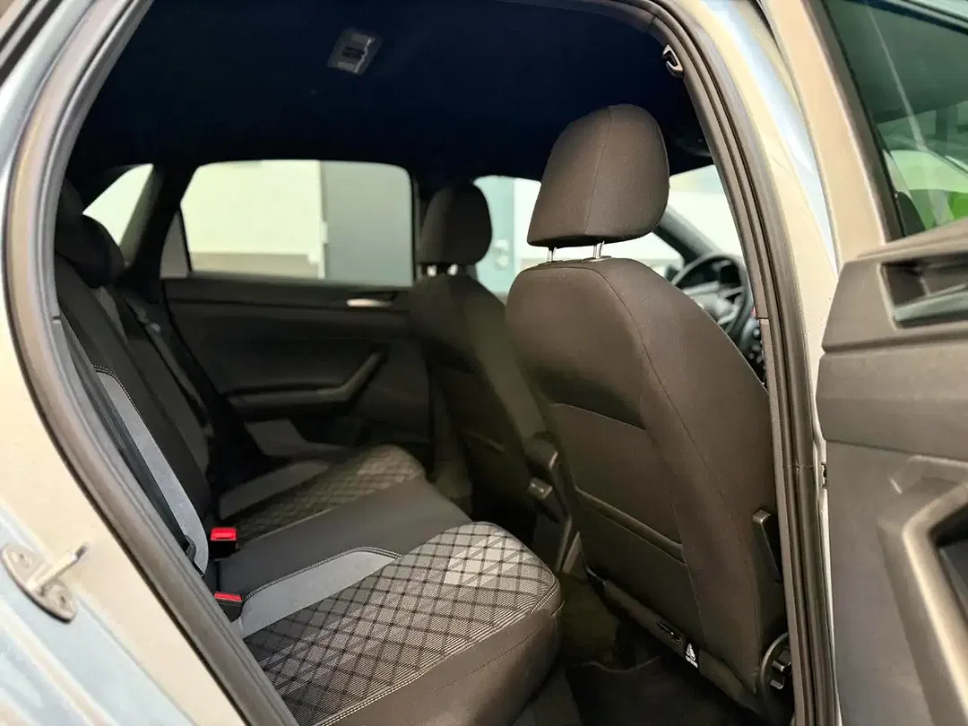 Volkswagen Polo - Thumbnail 17