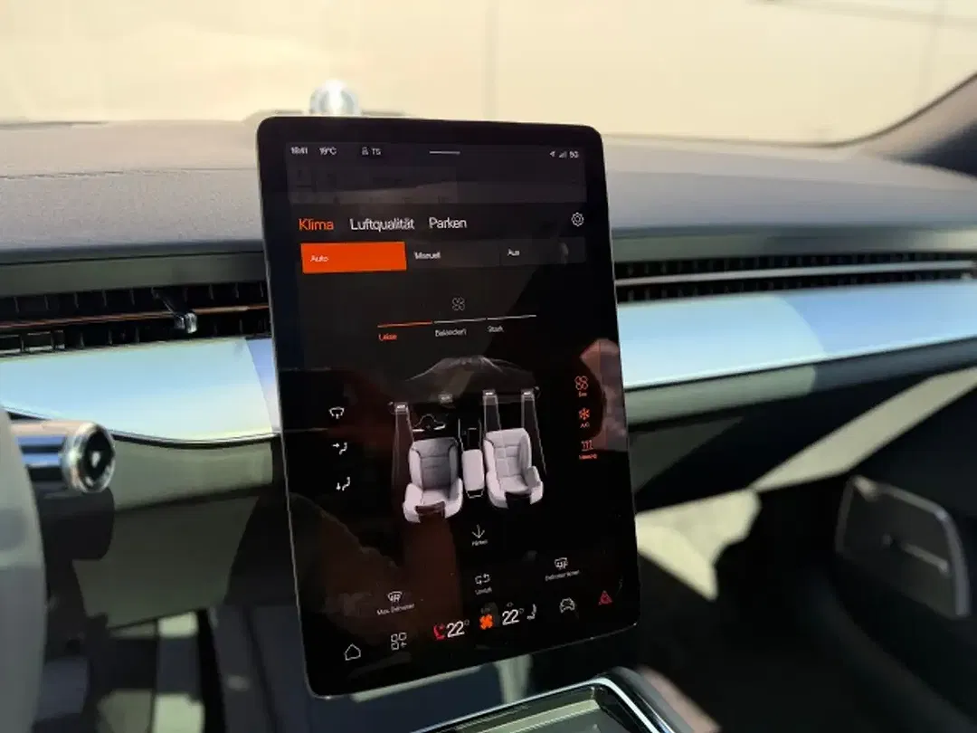 Polestar 3 - Thumbnail 12