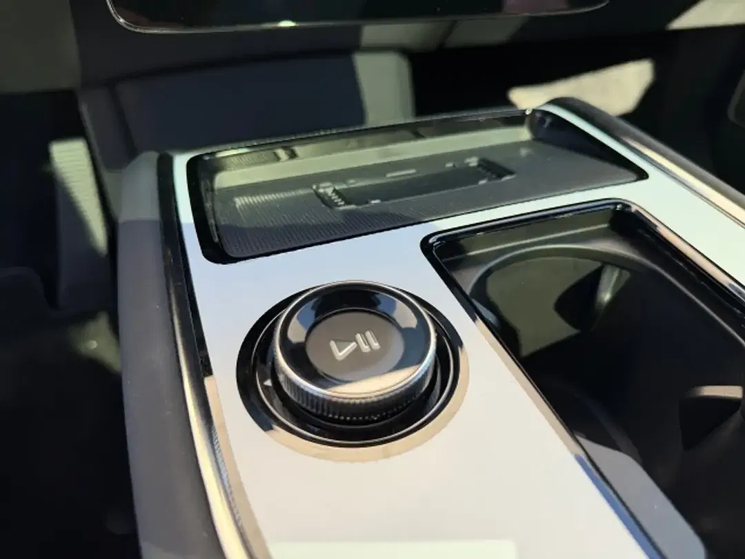 Polestar 3 - Thumbnail 15