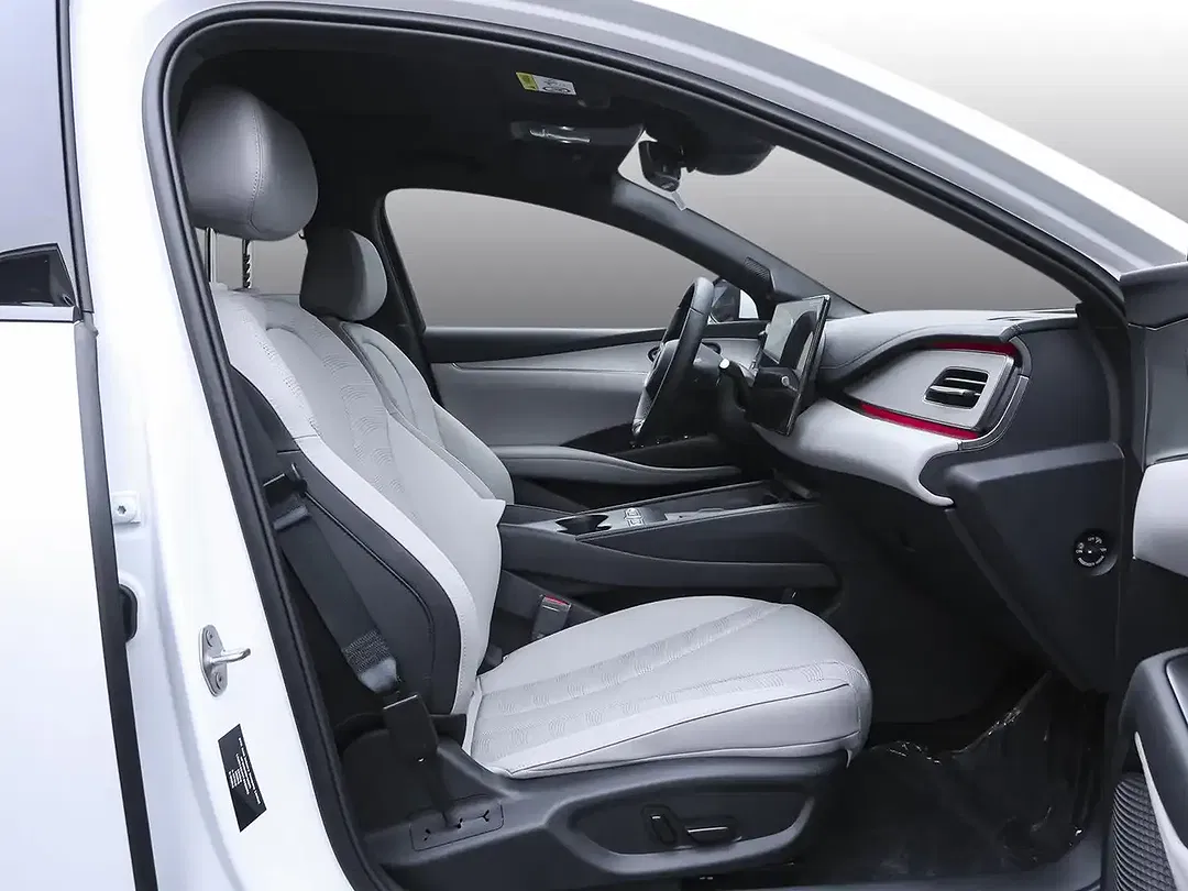 BYD Seal 6 - Thumbnail 4